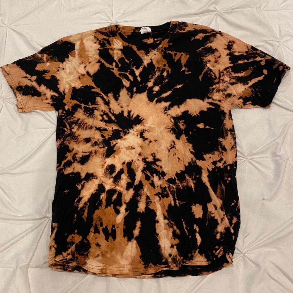 Hand-Dyed Bleach Tie Dye T-Shirt